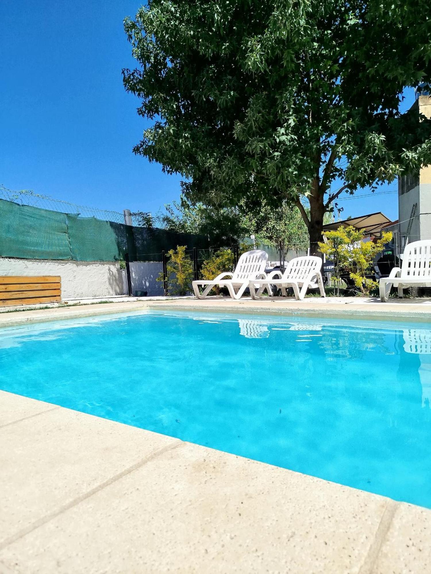 Brisas Del Lago Apartamentos Colón Exteriör bild